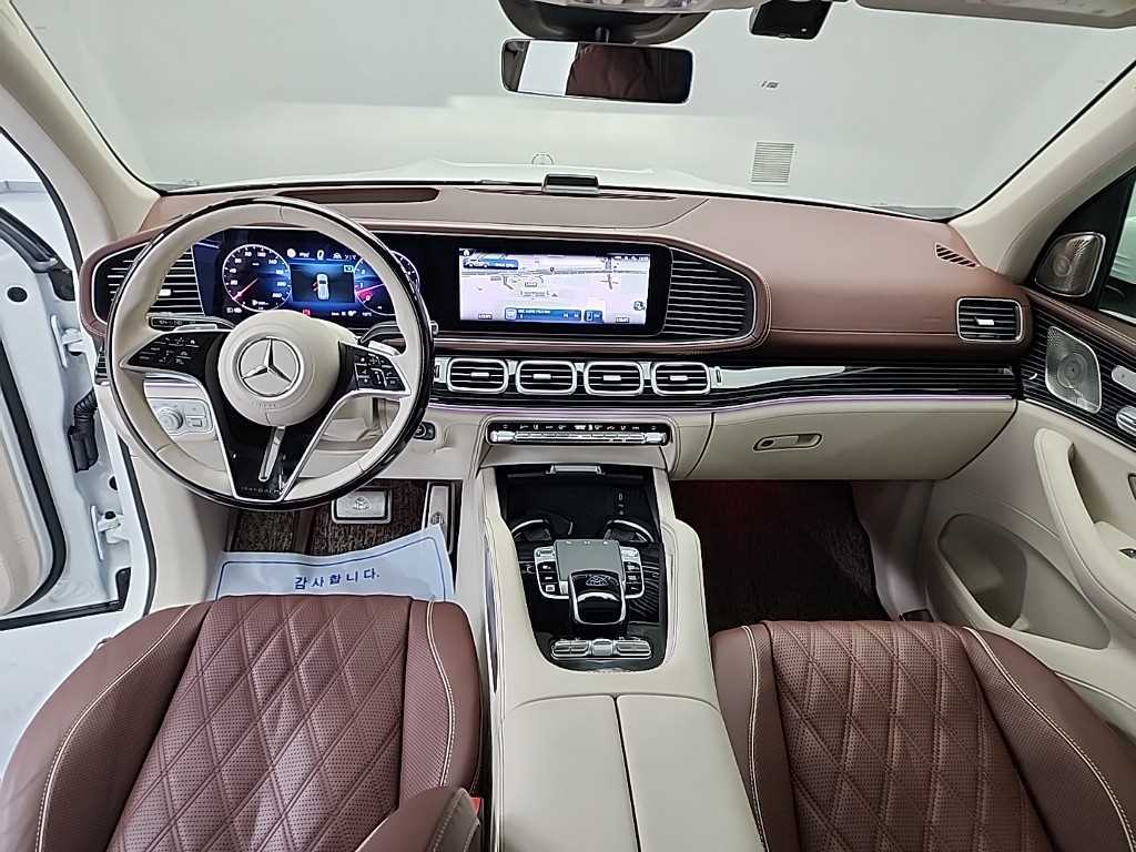 Mercedes Benz GLS Class - Vista 7