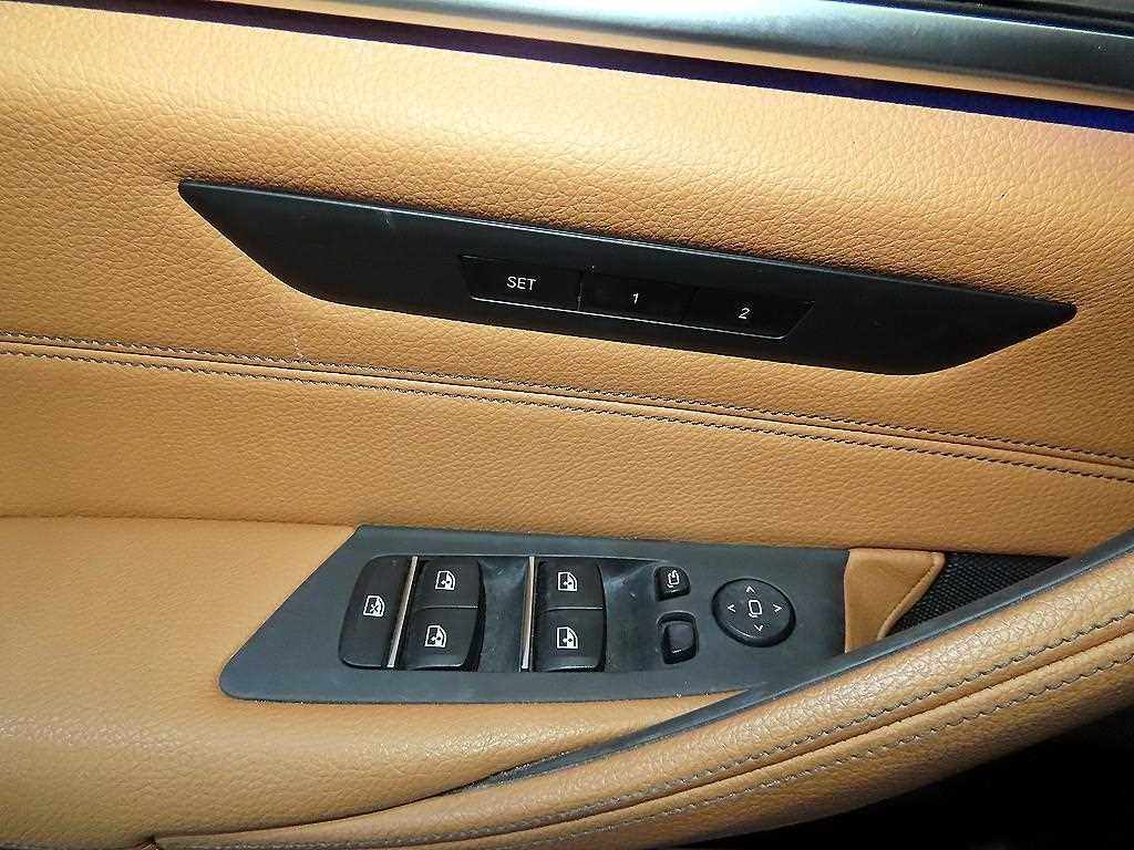 BMW 5 Series 2018 Blanco - Importación desde Corea - HF Imports Iquique - Foto 13