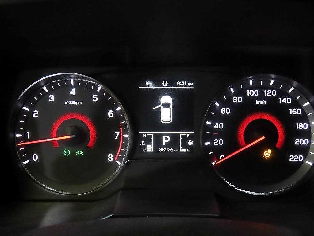 Ssangyong Tivoli - Vista 9