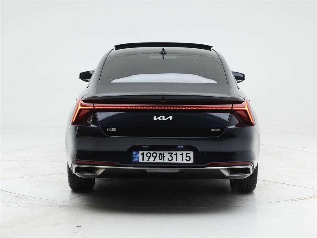 KIA K8 - Vista 5