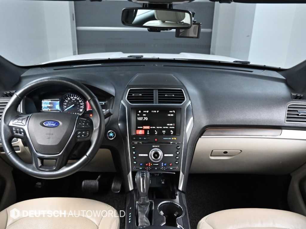 Ford Explorer - Vista 7