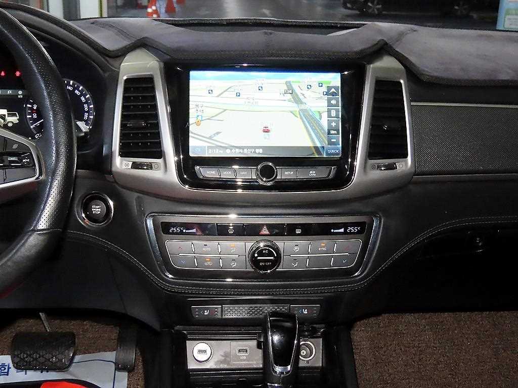 Ssangyong Rexton - Vista 11