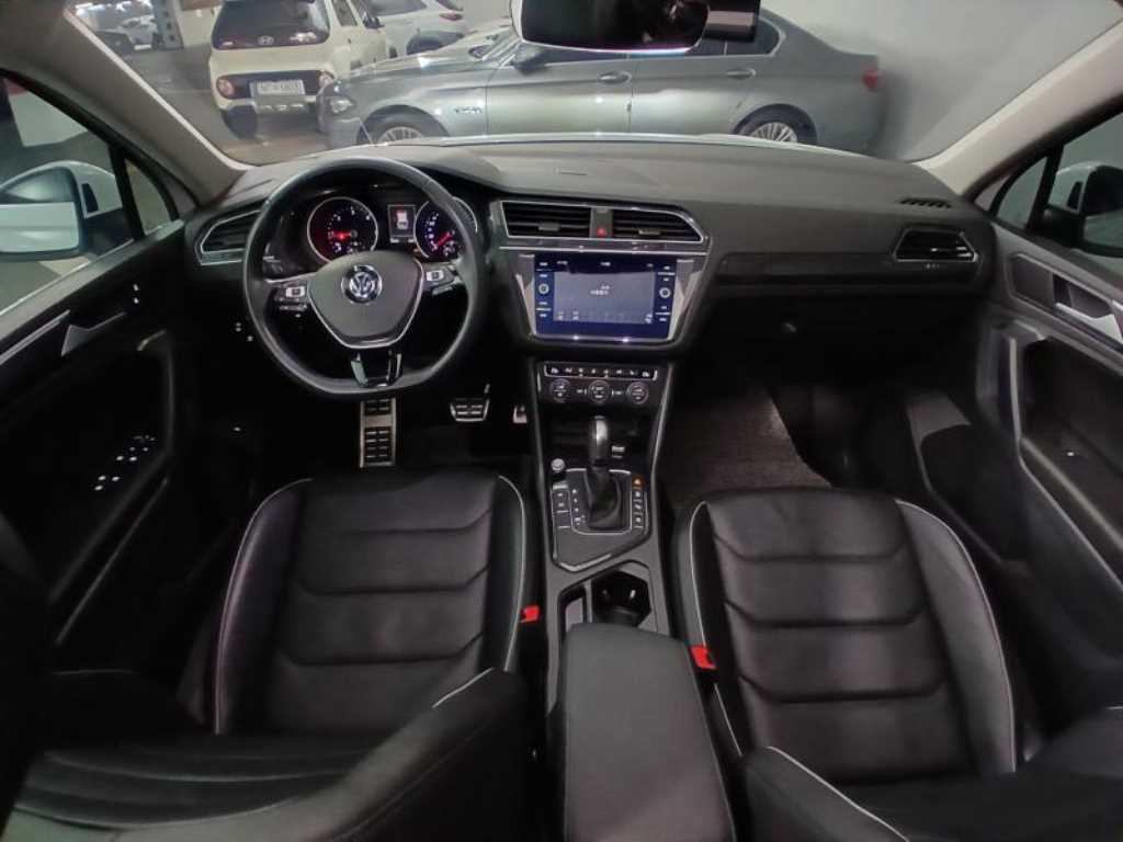 Volkswagen Tiguan - Vista 6