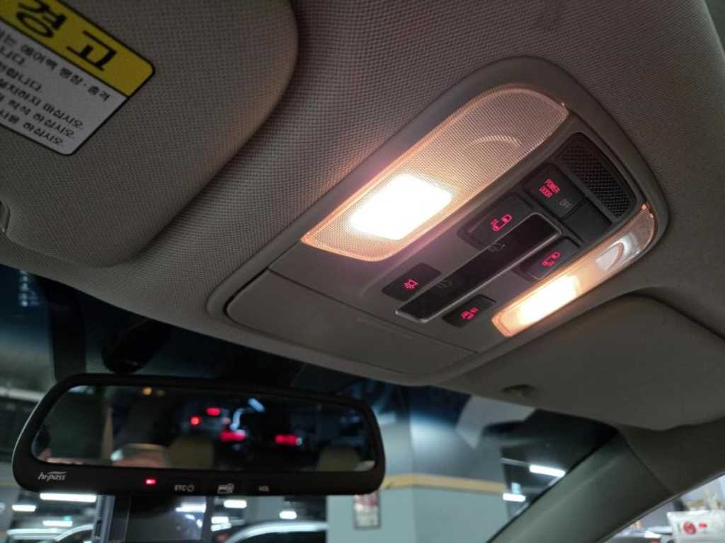 KIA Carnival 2017 Blanco - Importación desde Corea - HF Imports Iquique - Foto 17