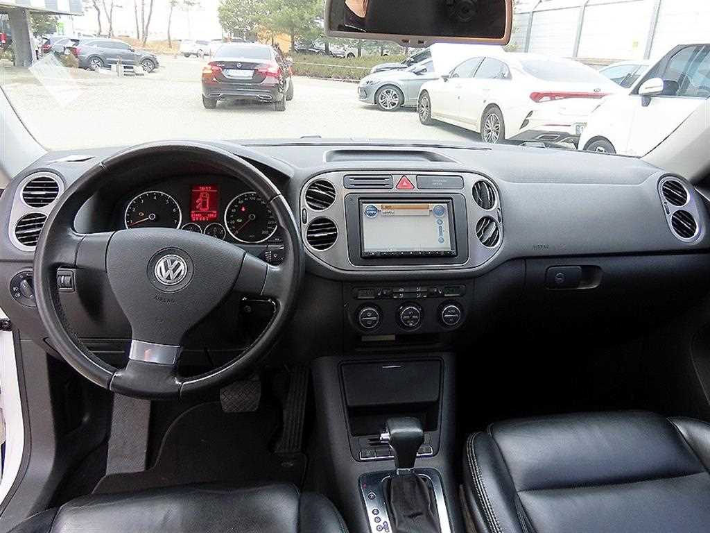 Volkswagen Tiguan - Vista 7