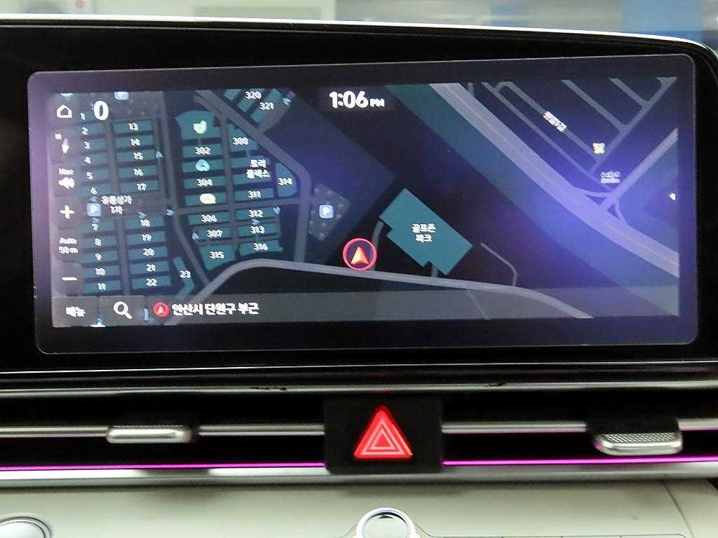 HYUNDAI Avante - Vista 9