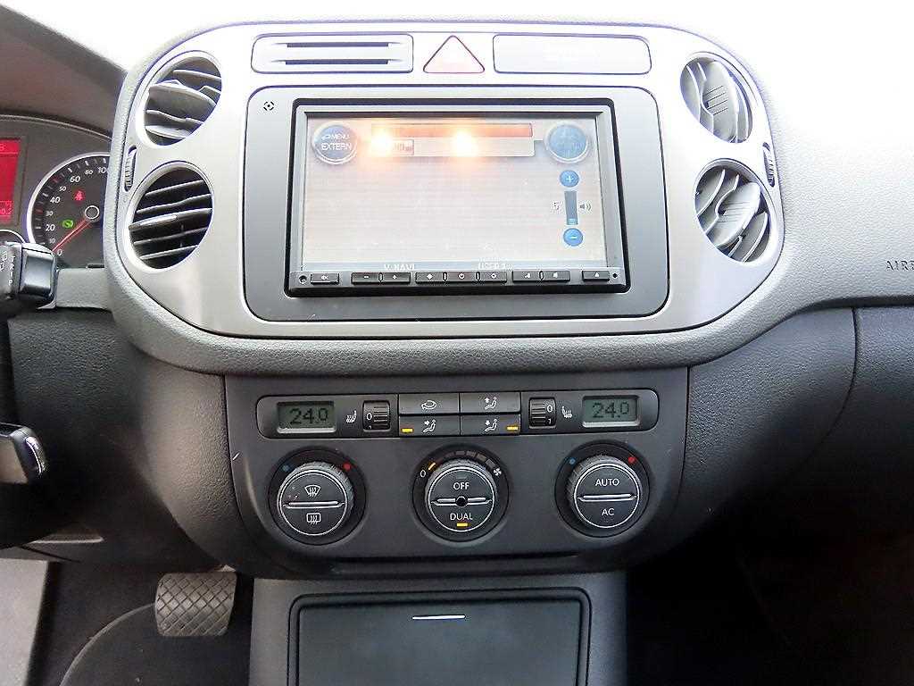 Volkswagen Tiguan - Vista 12