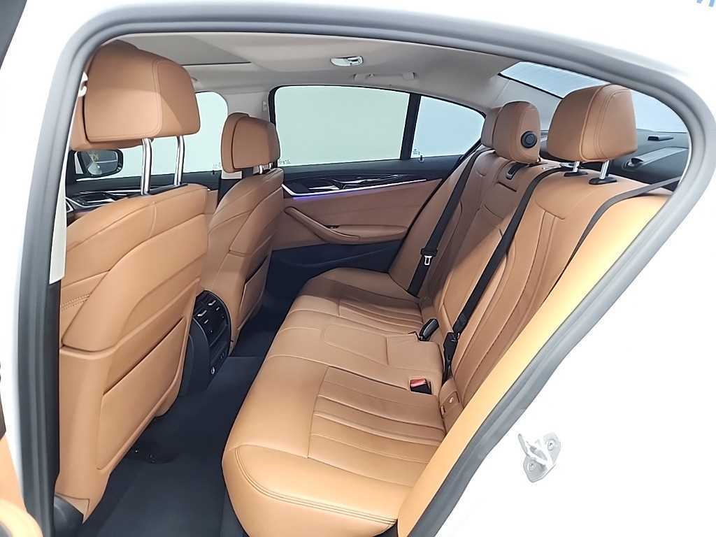 BMW 5 Series - Vista 12