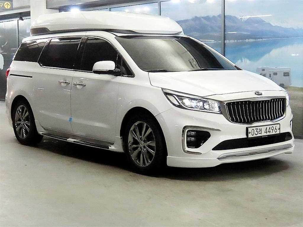 KIA Carnival 2019 Blanco - Importación desde Corea - HF Imports Iquique - Foto 1