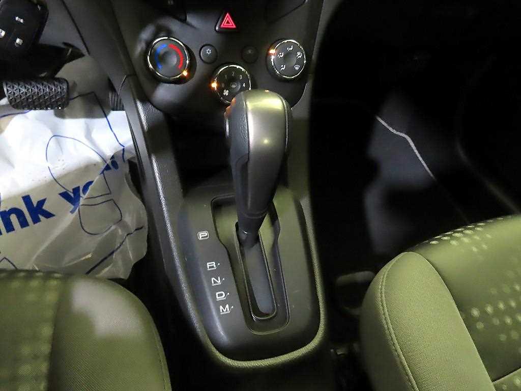 Chevrolet Abeo - Vista 12