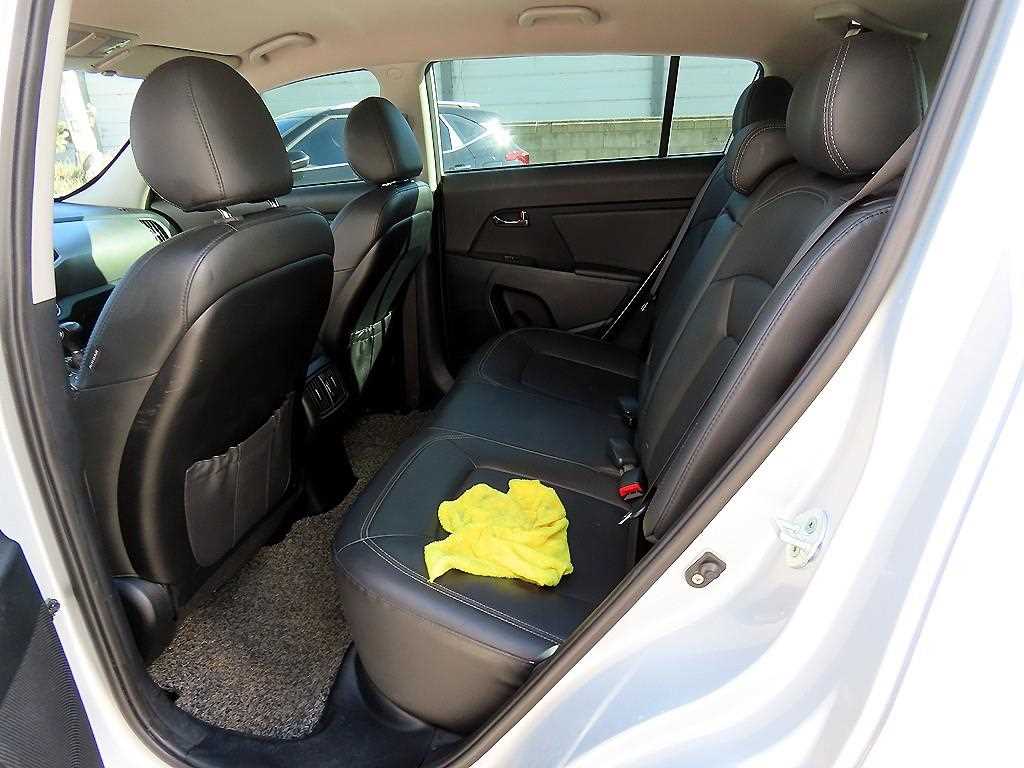 KIA Sportage - Vista 6