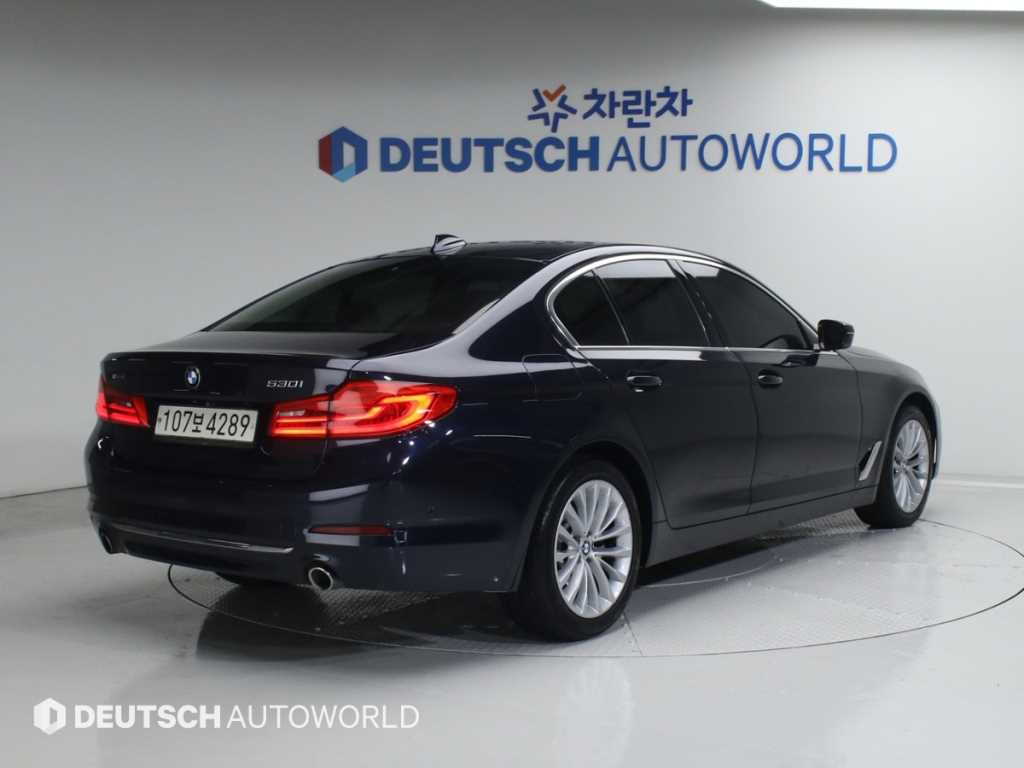 BMW 5 Series - Vista 2
