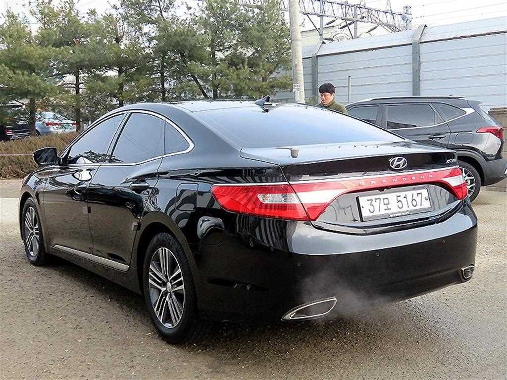 HYUNDAI Grandeur - Vista 4