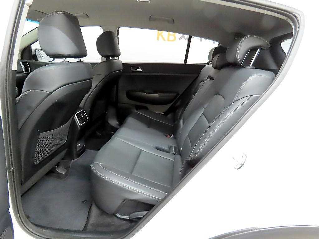 KIA Sportage - Vista 6
