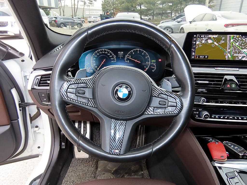 BMW 5 Series - Vista 9