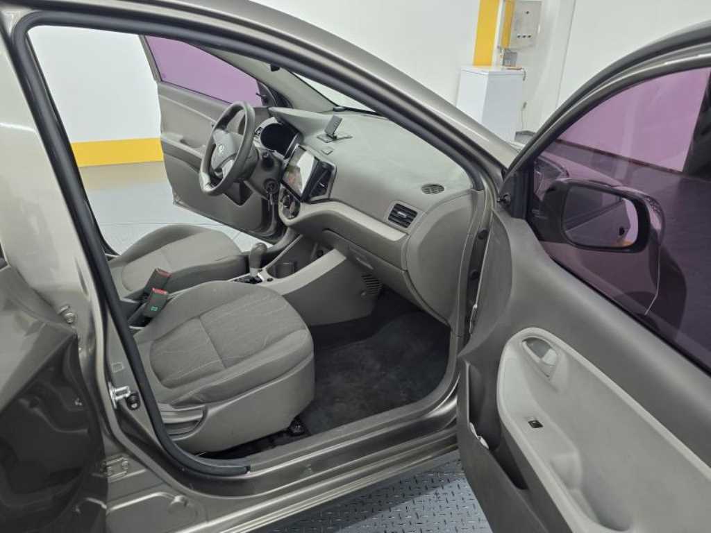 KIA Morning - Vista 9