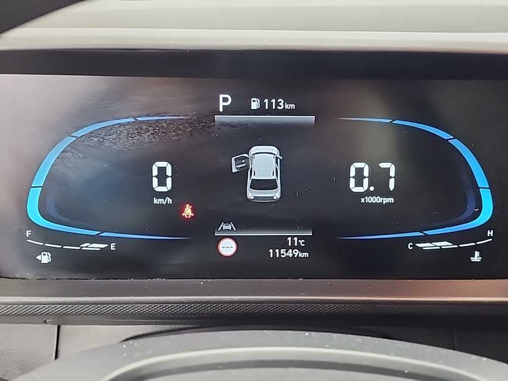 HYUNDAI Casper - Vista 6