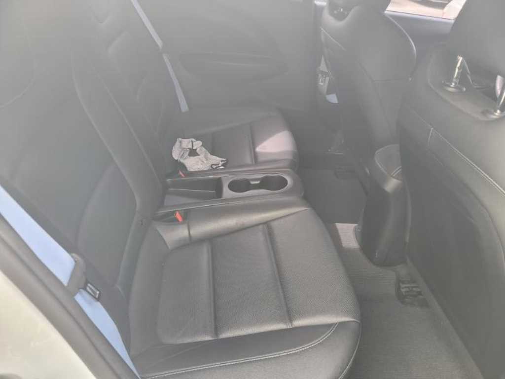 HYUNDAI Veloster - Vista 7