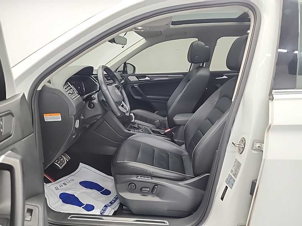 Volkswagen Tiguan - Vista 11