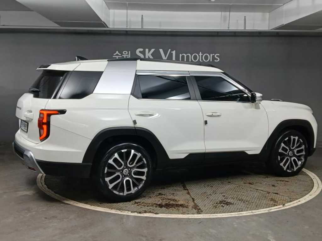 Ssangyong Torres - Vista 4