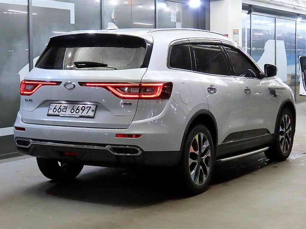 SAMSUNG QM6 - Vista 4