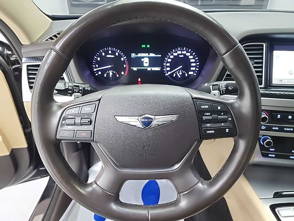 Genesis G80 - Vista 9