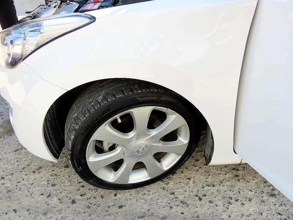 HYUNDAI Avante 2012 Blanco - Importación desde Corea - HF Imports Iquique - Foto 20