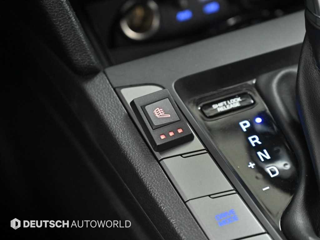 HYUNDAI Avante 2017 Plateado - Importación desde Corea - HF Imports Iquique - Foto 17