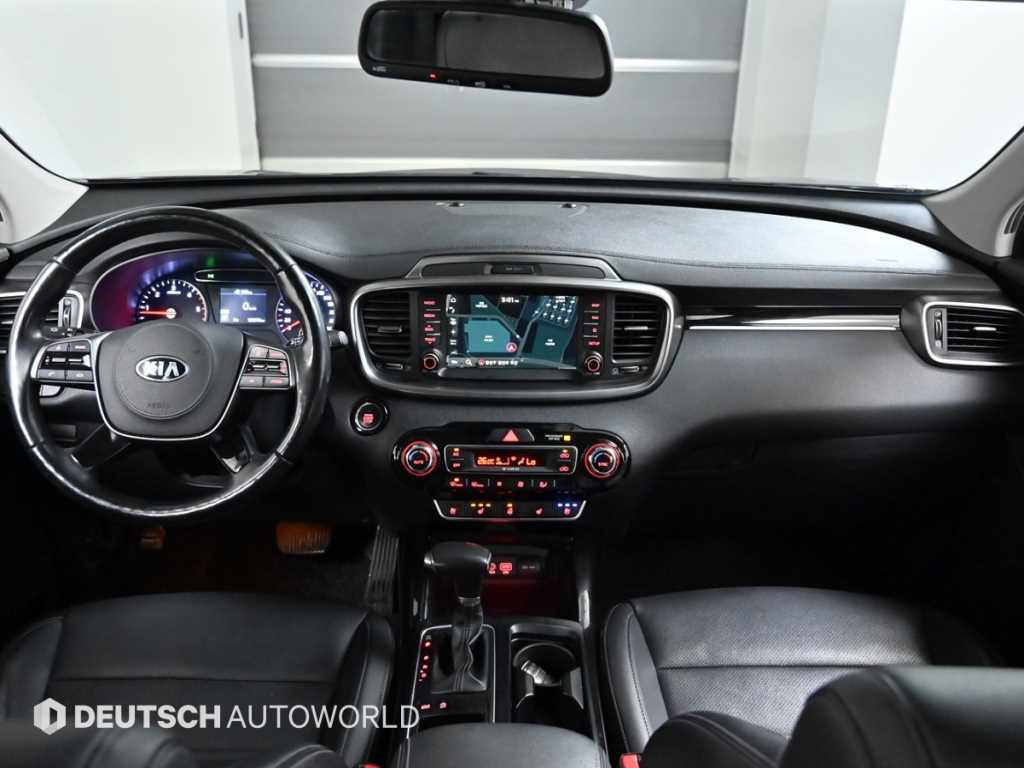 KIA Sorento - Vista 7