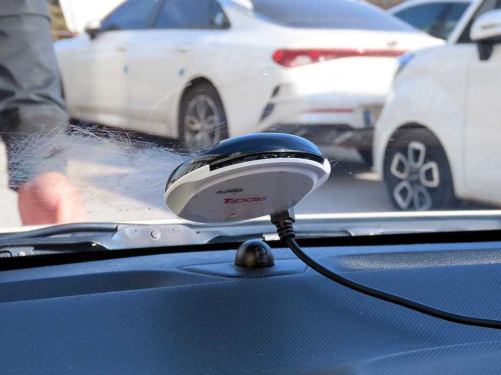 Chevrolet Spark 2019 Blanco - Importación desde Corea - HF Imports Iquique - Foto 17