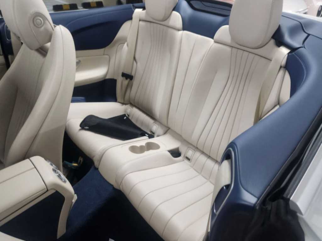 Mercedes Benz E class - Vista 7