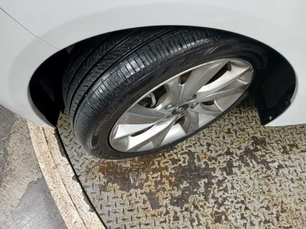 HYUNDAI Veloster 2016 Blanco - Importación desde Corea - HF Imports Iquique - Foto 20