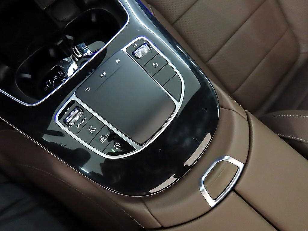 Mercedes Benz E class 2022 Blanco - Importación desde Corea - HF Imports Iquique - Foto 13