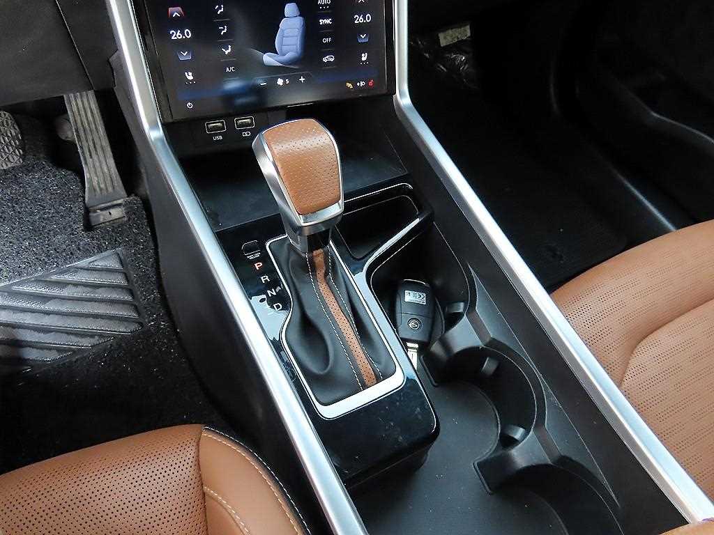 Ssangyong Torres - Vista 10