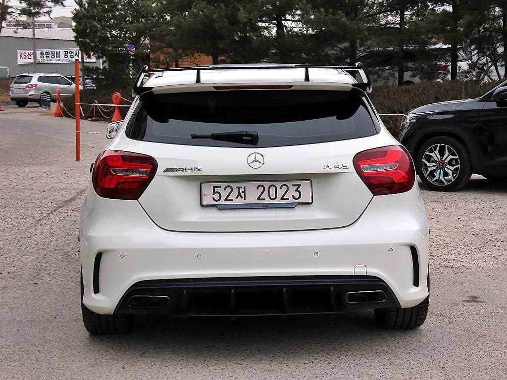 Mercedes Benz A Class - Vista 4