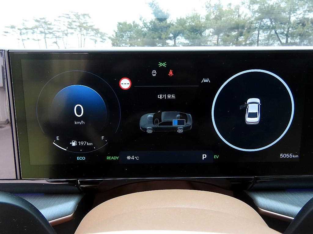 HYUNDAI Grandeur - Vista 9