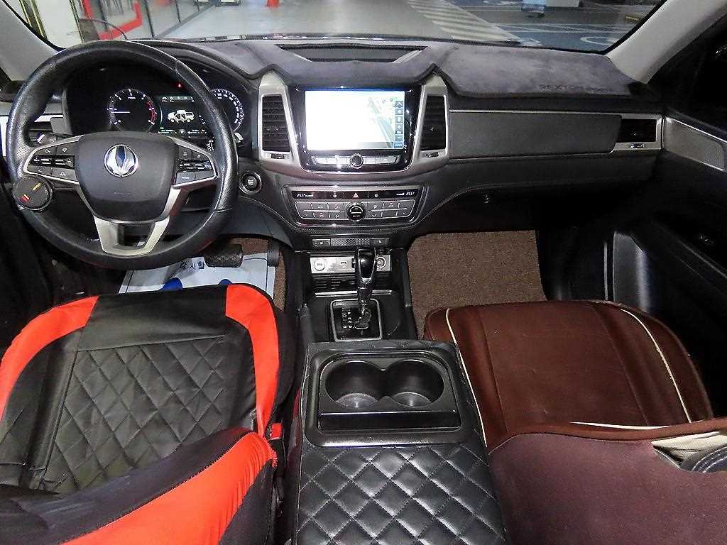 Ssangyong Rexton - Vista 10