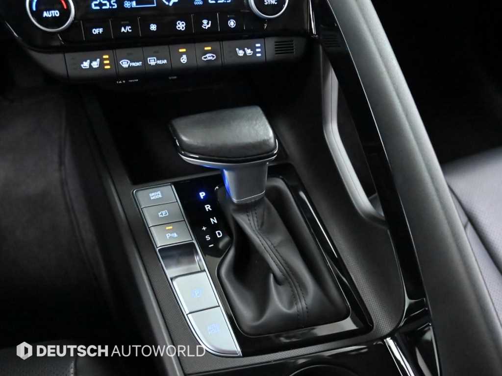 HYUNDAI Avante - Vista 9