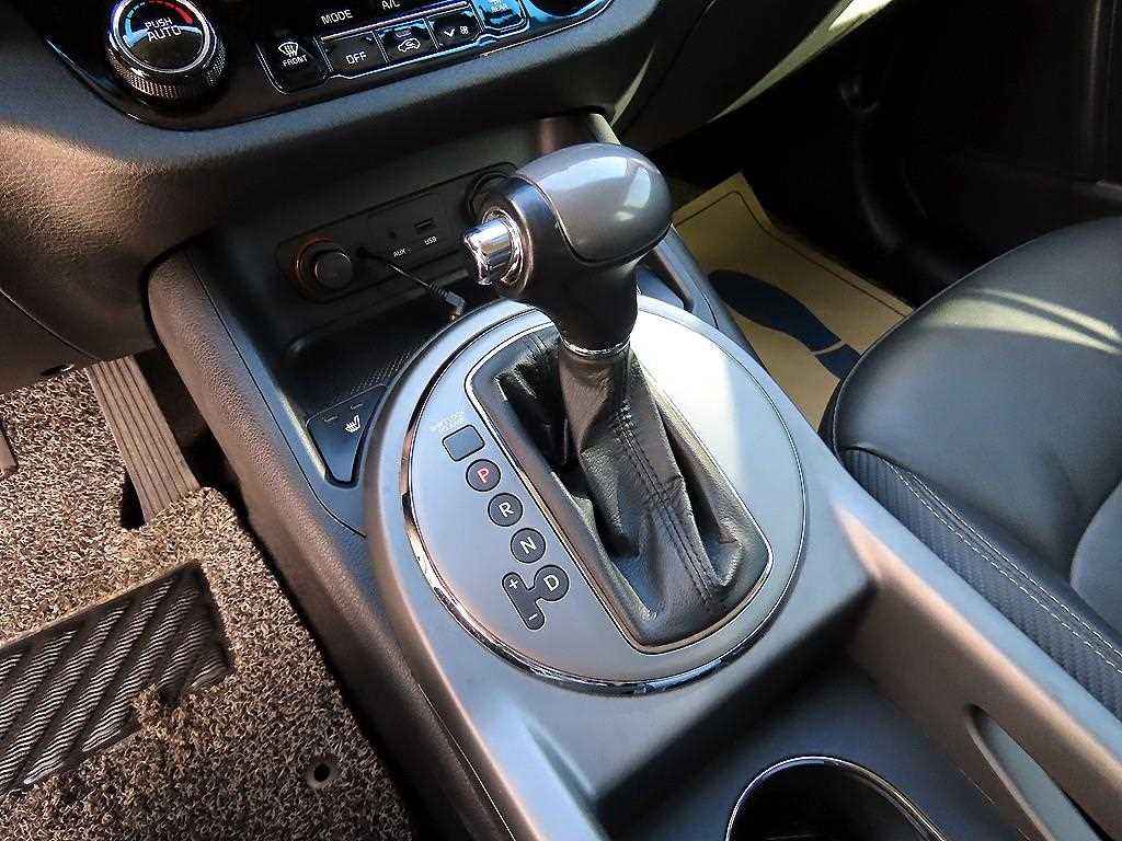 KIA Sportage - Vista 10