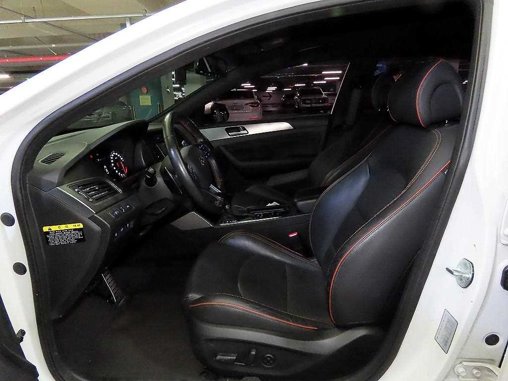 HYUNDAI Sonata - Vista 6