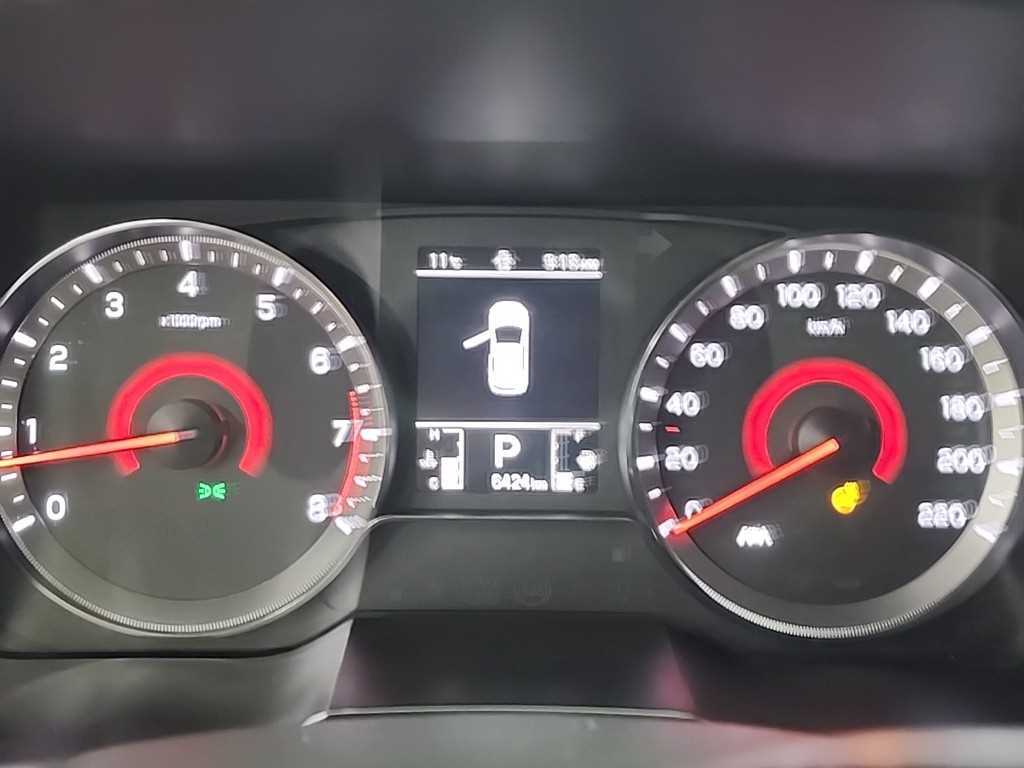 Ssangyong Tivoli - Vista 6