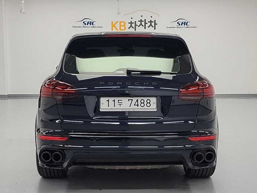 Porsche Cayenne - Vista 3
