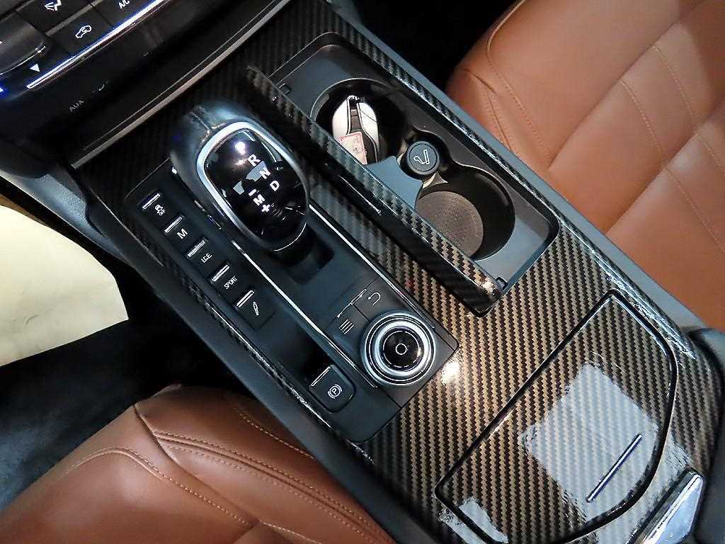 Maserati Ghibli - Vista 10