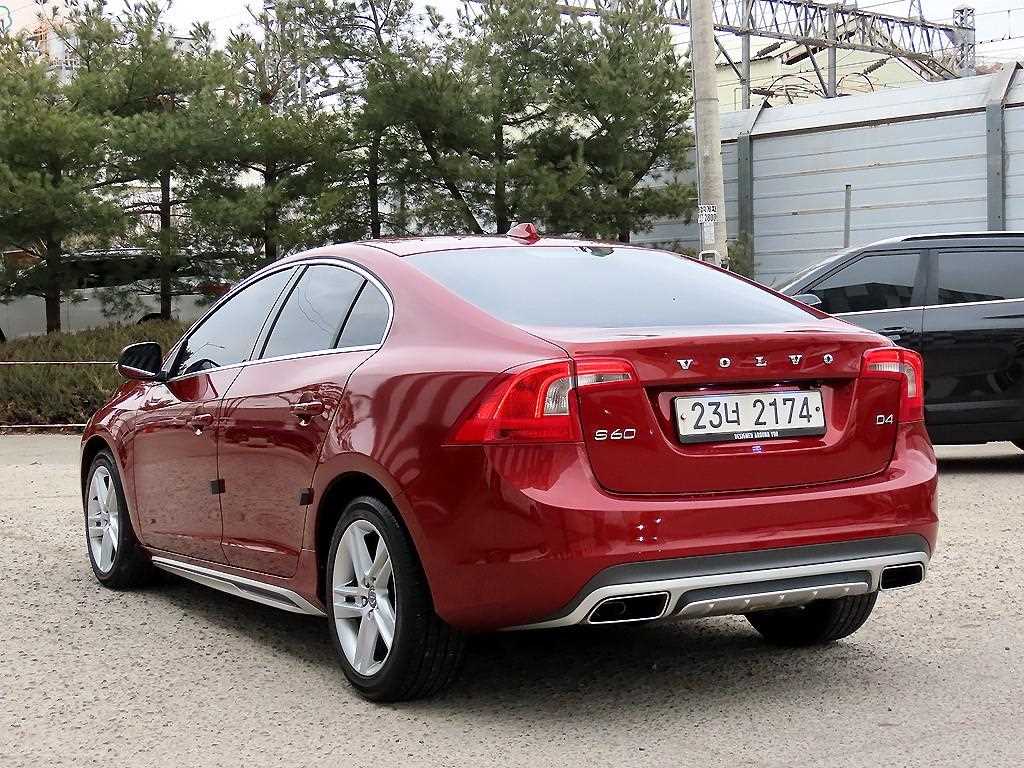 Volvo S60 - Vista 3