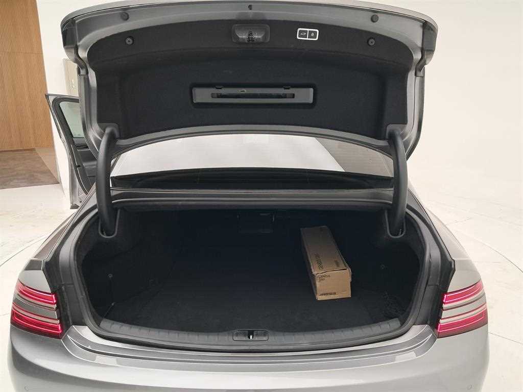 Genesis G80 2023 Gris - Importación desde Corea - HF Imports Iquique - Foto 18