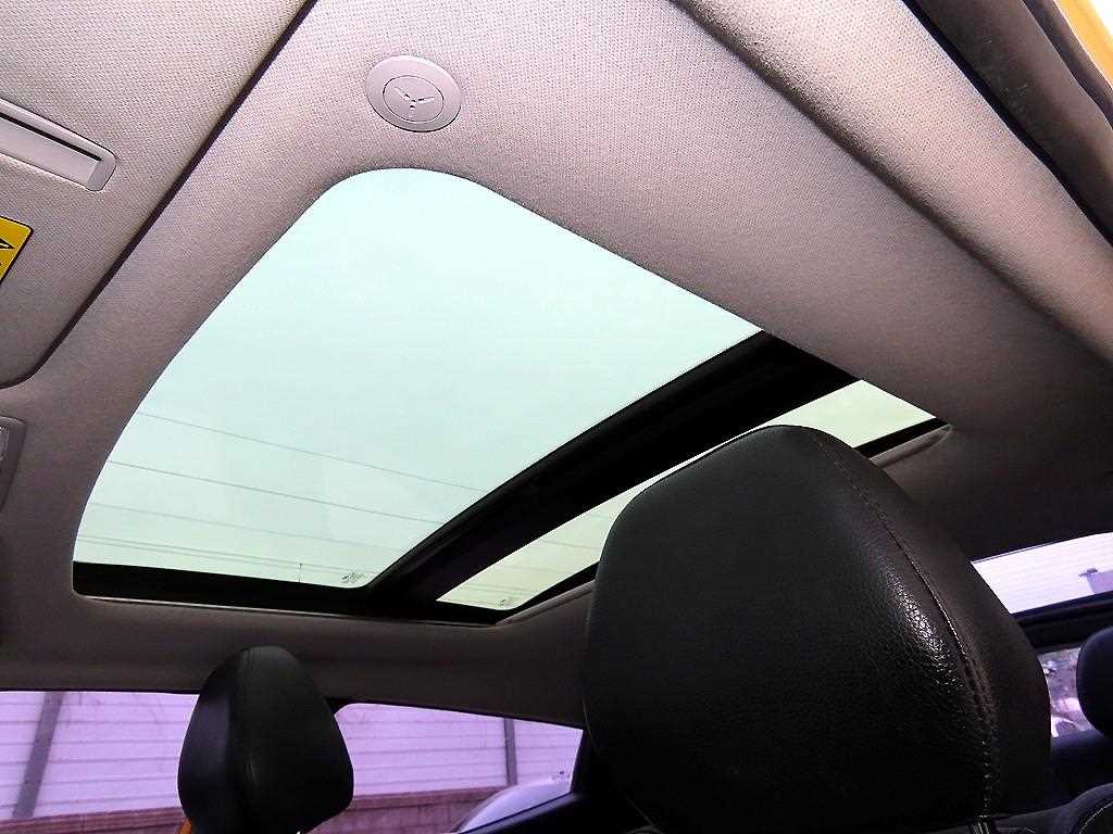 HYUNDAI Veloster 2012 Amarillo - Importación desde Corea - HF Imports Iquique - Foto 17