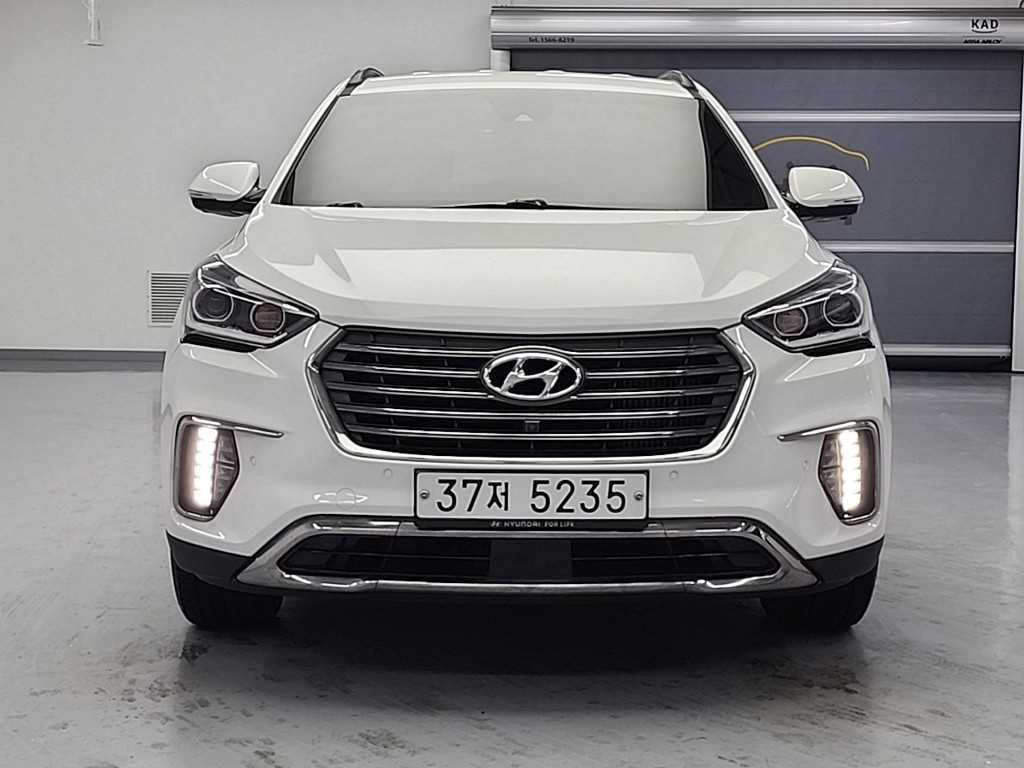 HYUNDAI Maxcruz - Vista 2