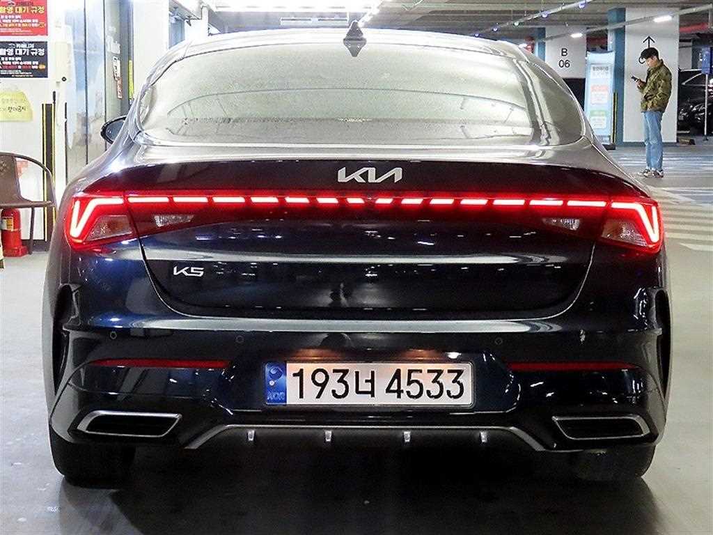 KIA K5 - Vista 5
