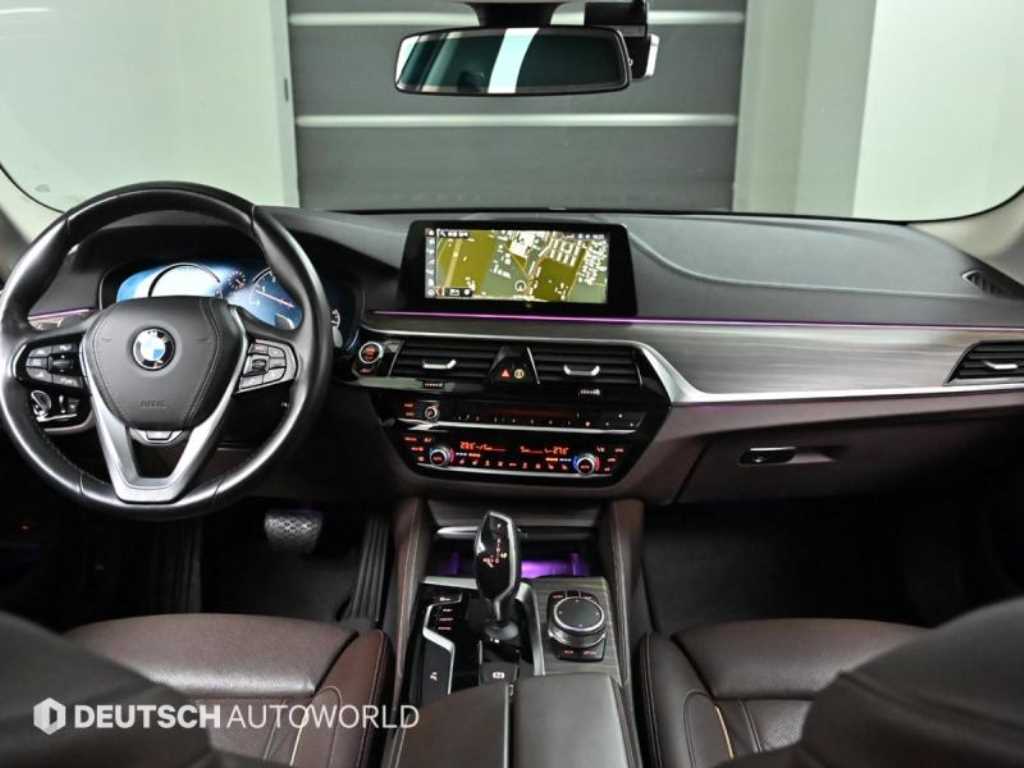 BMW 5 Series - Vista 7