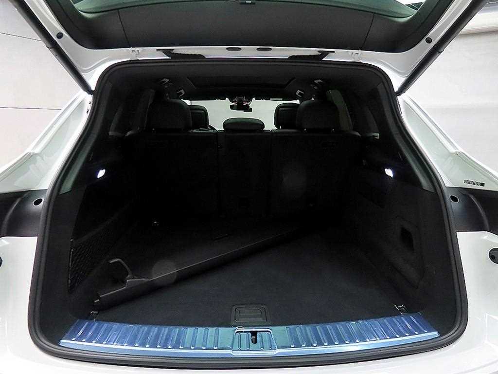 Porsche Cayenne 2023 Blanco - Importación desde Corea - HF Imports Iquique - Foto 17